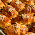 Nos amandines, viennoiseries maison disponible au comptoir